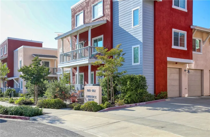 864 Lawrence, San Luis Obispo, California 93401