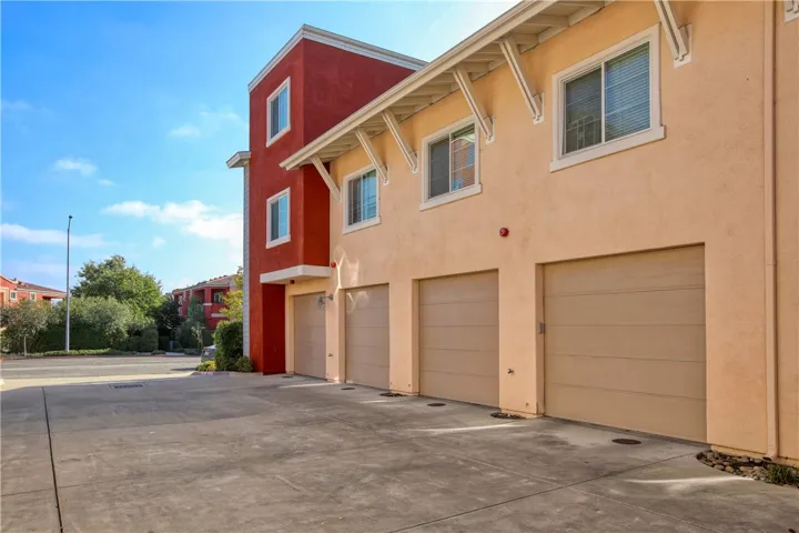 864 Lawrence, San Luis Obispo, California 93401