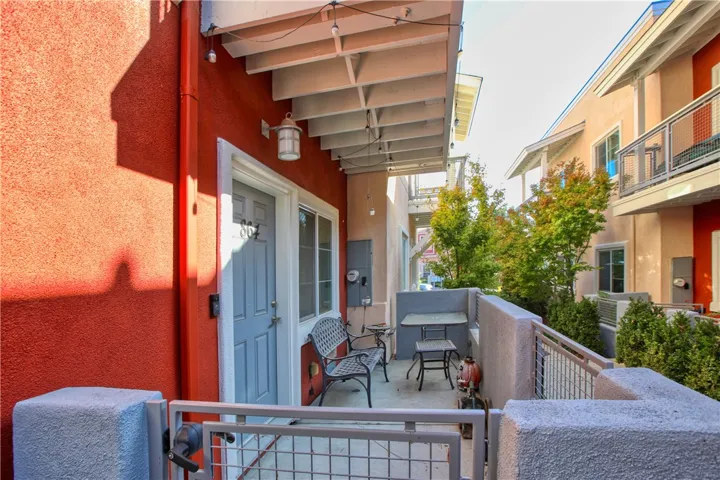 864 Lawrence, San Luis Obispo, California 93401
