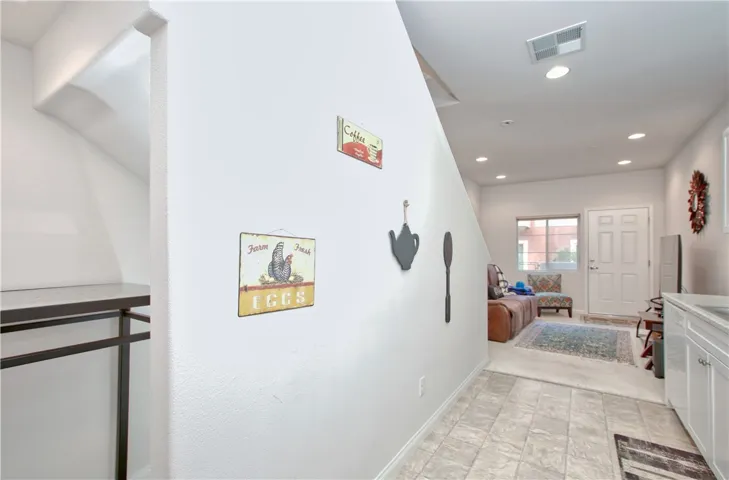 864 Lawrence, San Luis Obispo, California 93401