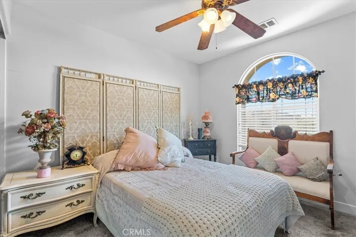 14267 Grayfox Ln, Victorville, California 92394