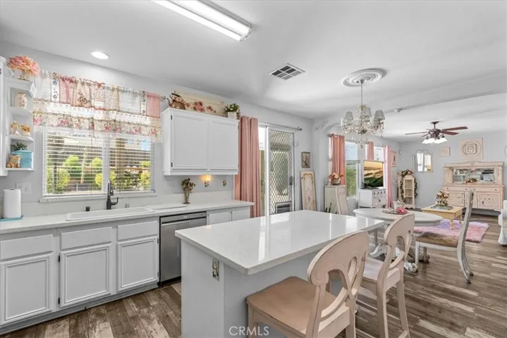 14267 Grayfox Ln, Victorville, California 92394