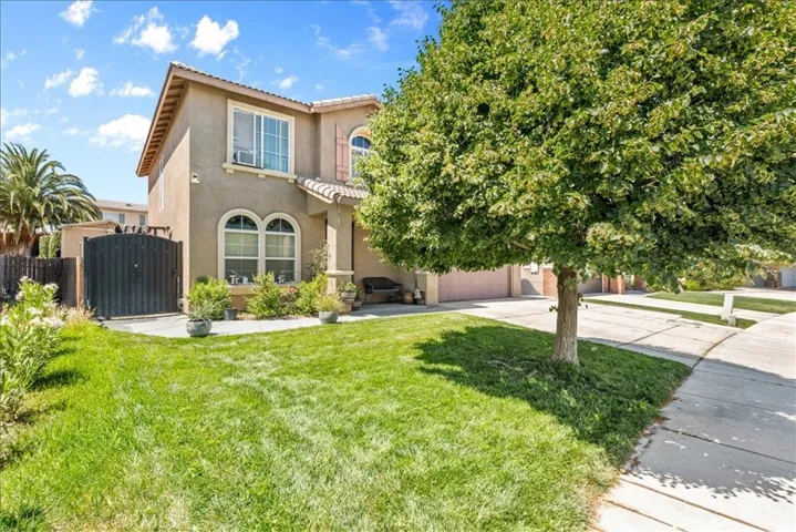 14267 Grayfox Ln, Victorville, California 92394