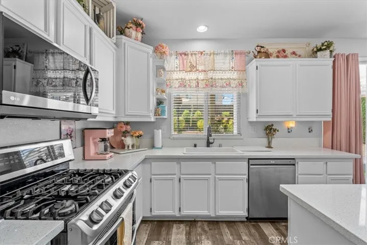 14267 Grayfox Ln, Victorville, California 92394