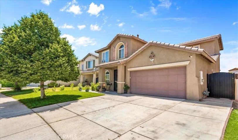 14267 Grayfox Ln, Victorville, California 92394