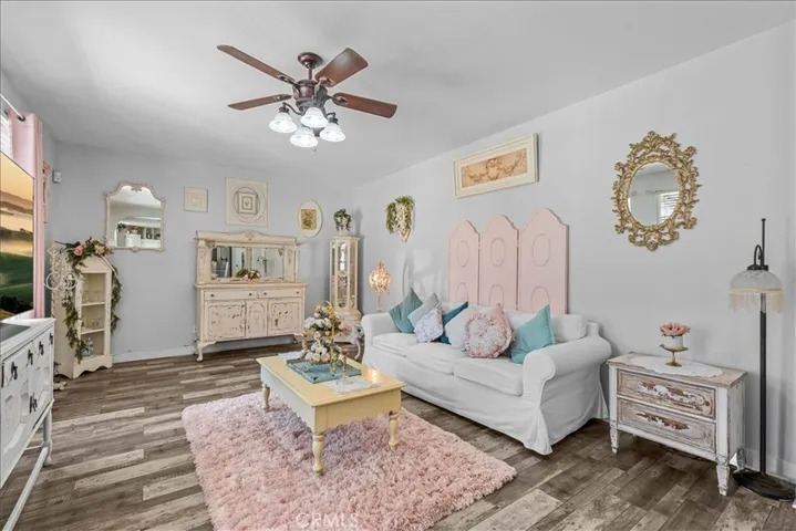 14267 Grayfox Ln, Victorville, California 92394