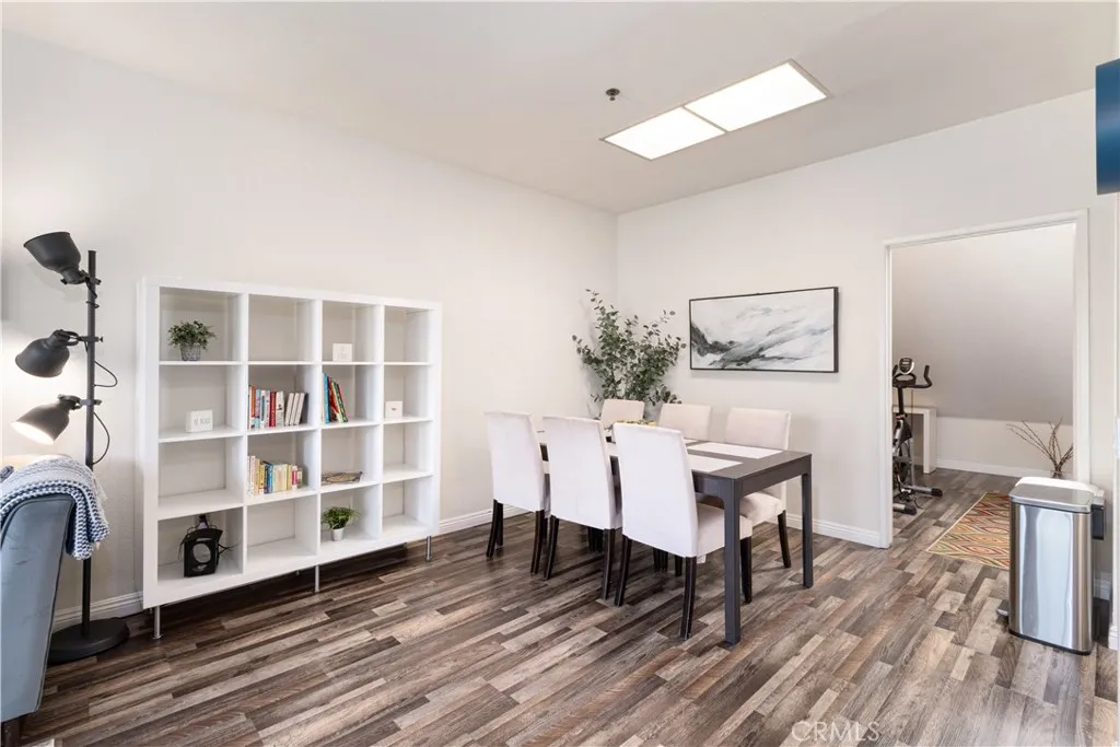 gallery-image 4