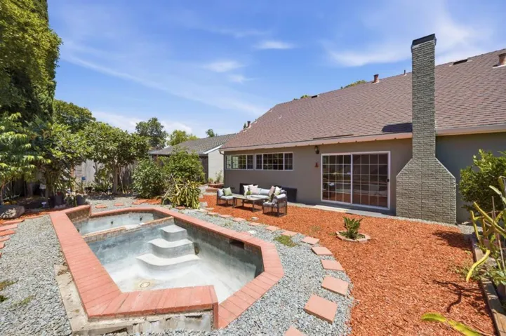 Backyard dry swimming pool has never been used by the Seller.