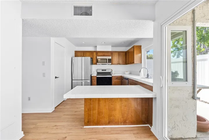 6823 Danvers, Garden Grove, California 92845