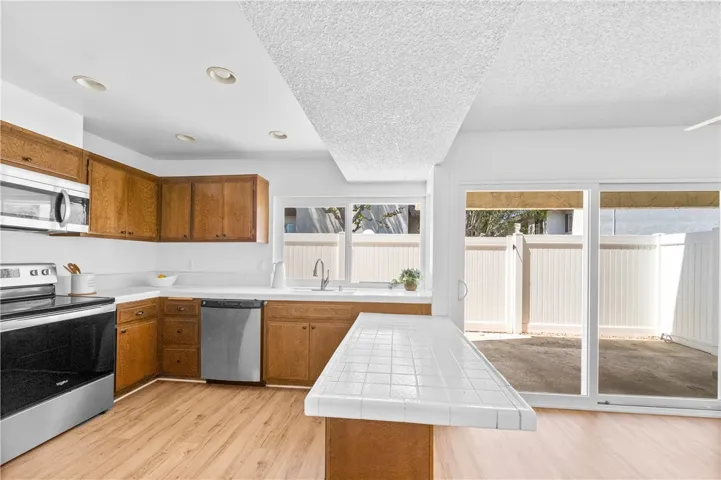 6823 Danvers, Garden Grove, California 92845