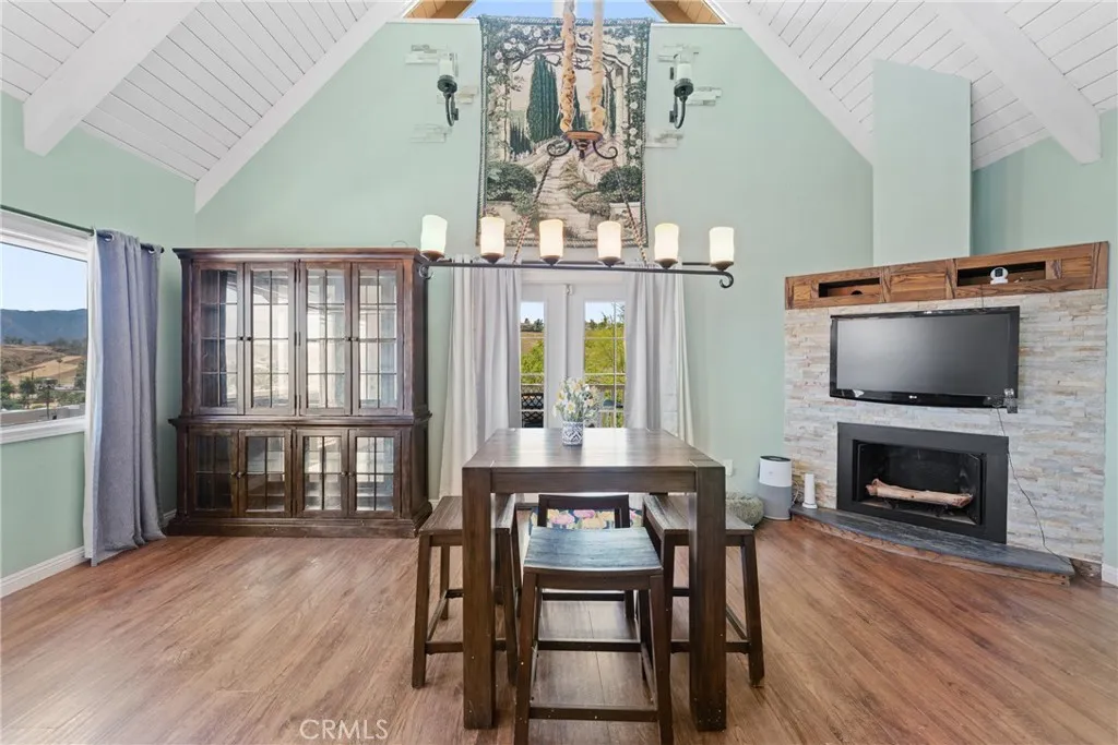 Dinning area or Family room