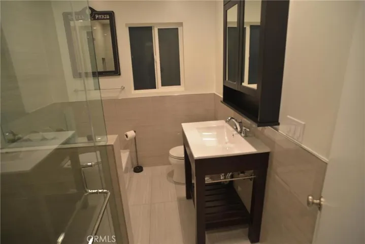 Bathroom #2