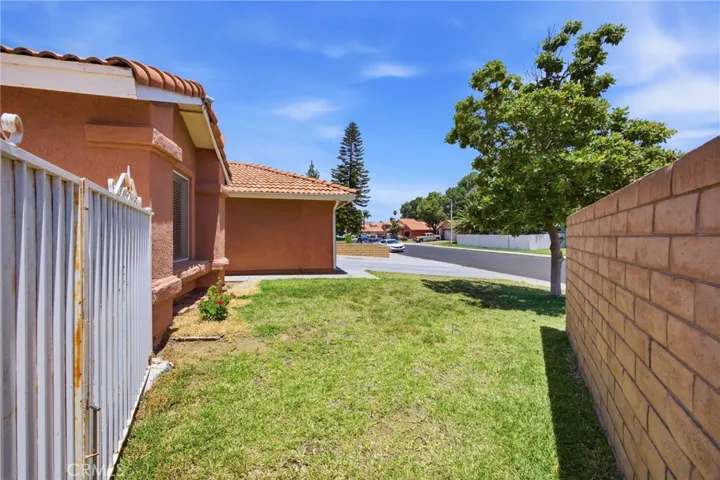 13997 Chervil Court, Moreno Valley, California 92553