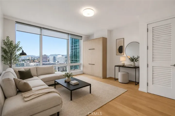 Virtual staging concept 2