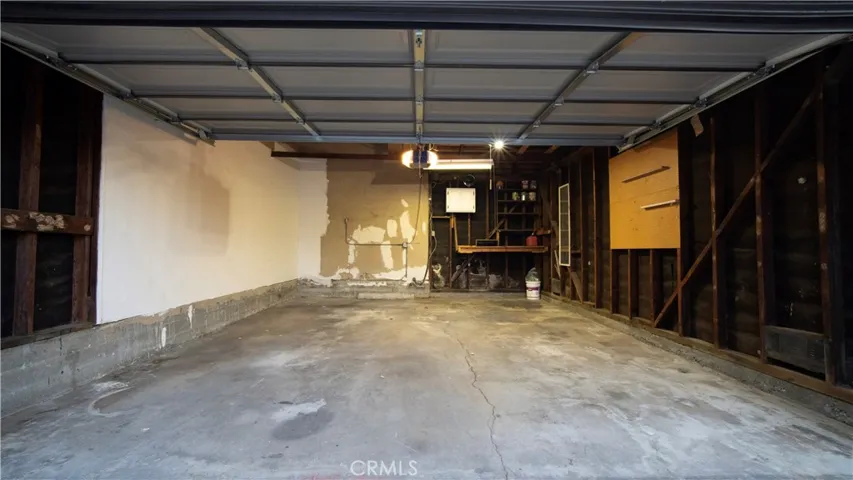 2 Car Garage