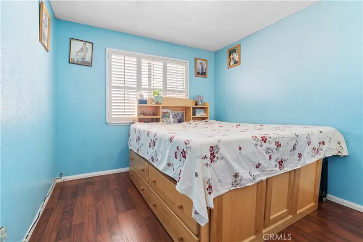1809 W Avenue K9, Lancaster, California 93534