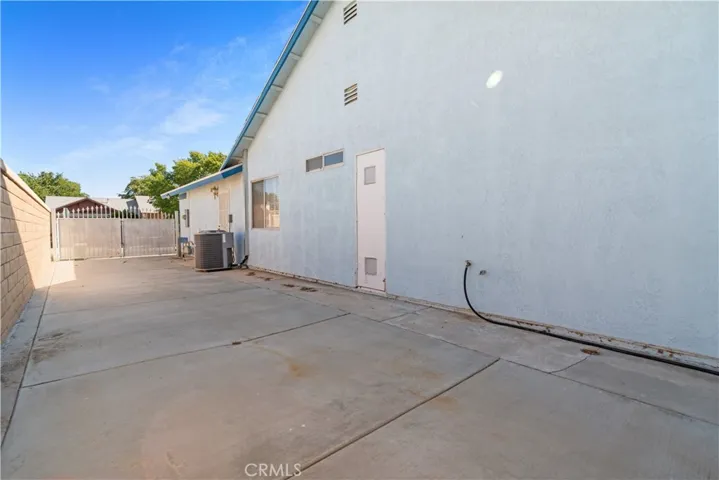 1809 W Avenue K9, Lancaster, California 93534