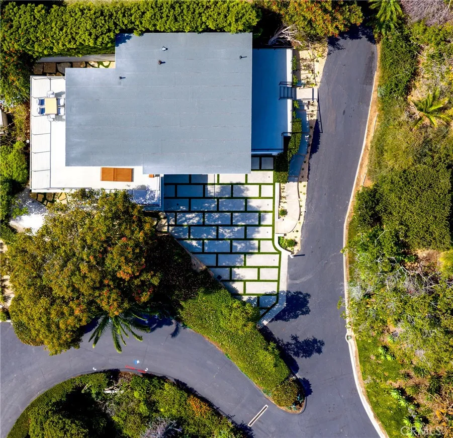 Residence 2