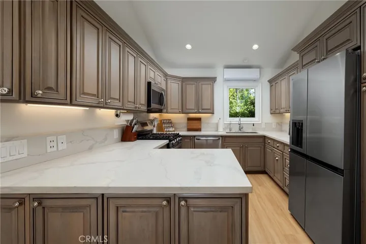 Residence 3 - Kitchen