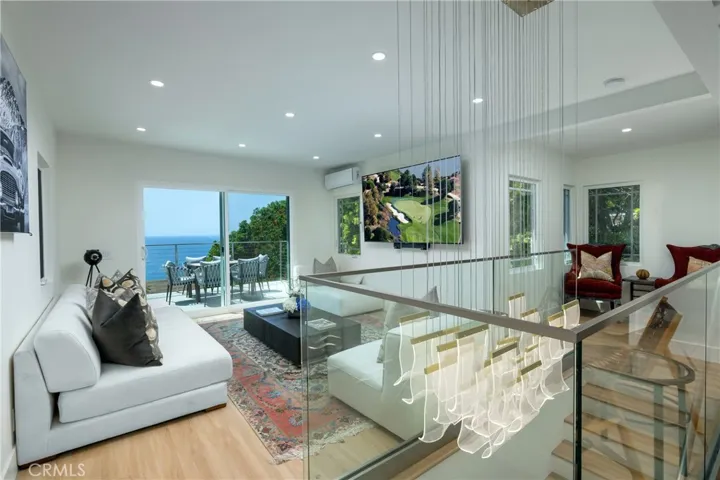 Residence 2 - Main Level Living Area