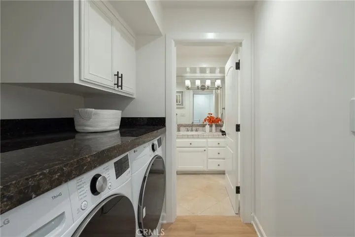 Residence 1 - Laundry Area