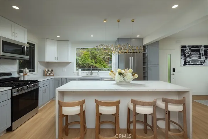 Residence 2 - Kitchen