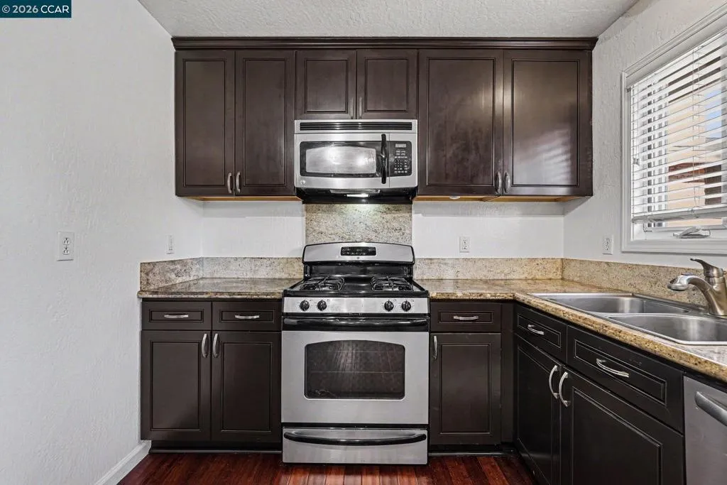 ADU - kitchen
