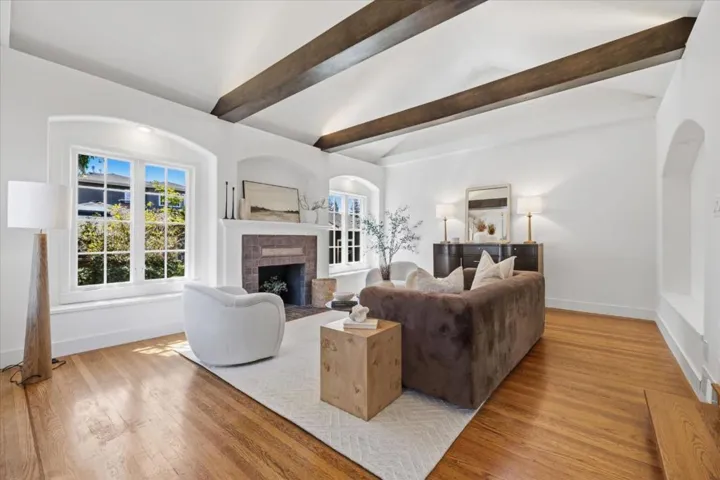 418 Ridge Road, San Carlos, California 94070