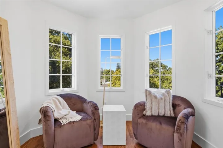 418 Ridge Road, San Carlos, California 94070