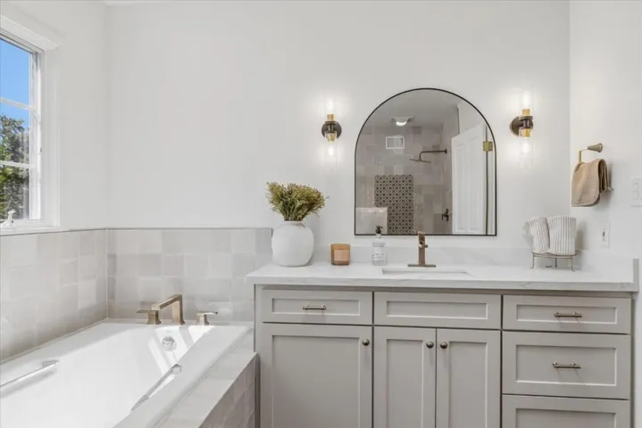 418 Ridge Road, San Carlos, California 94070
