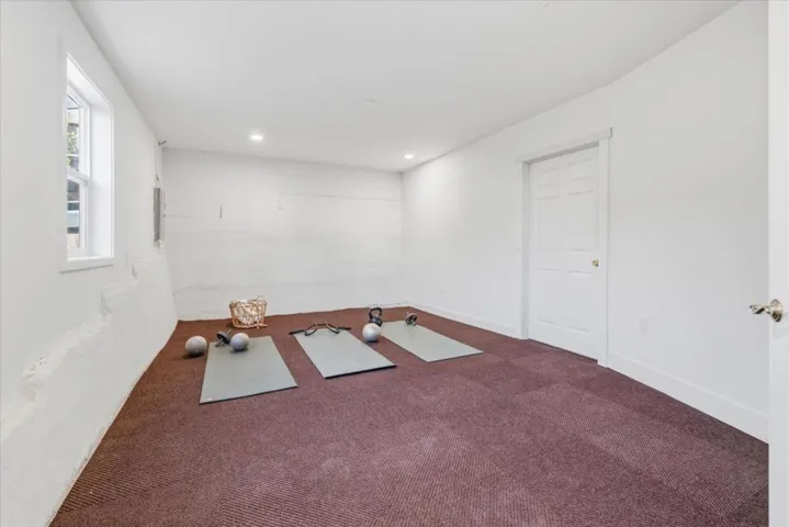 418 Ridge Road, San Carlos, California 94070