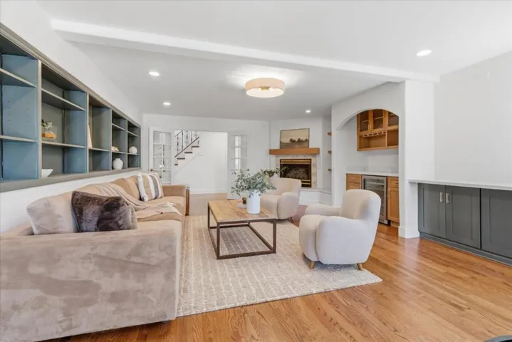 418 Ridge Road, San Carlos, California 94070