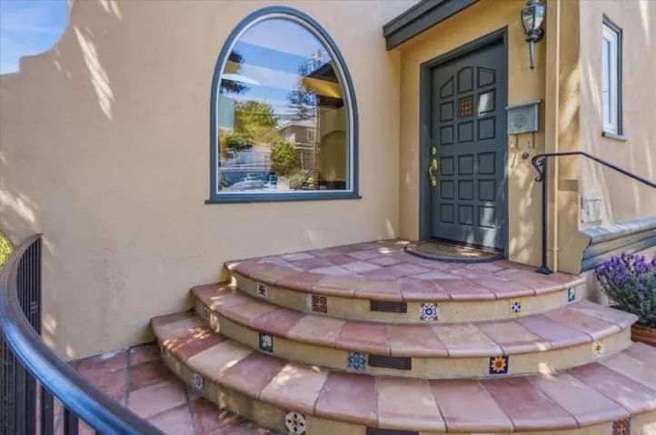 418 Ridge Road, San Carlos, California 94070