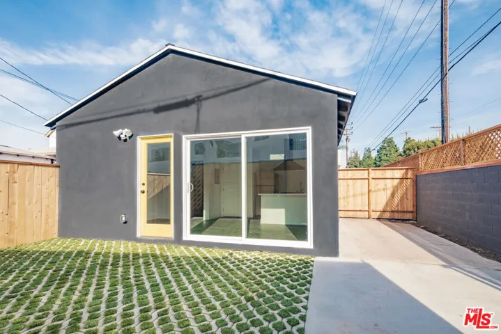 11951 Missouri Avenue, Los Angeles, California 90025