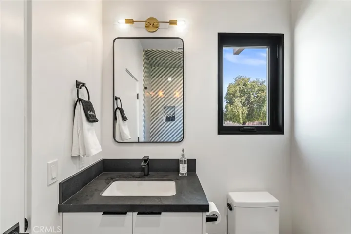 1995 N San Clemente Road, Palm Springs, California 92262