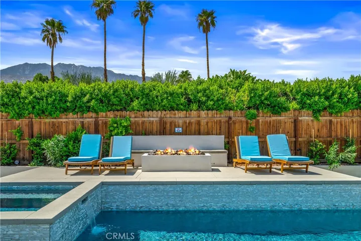 1995 N San Clemente Road, Palm Springs, California 92262