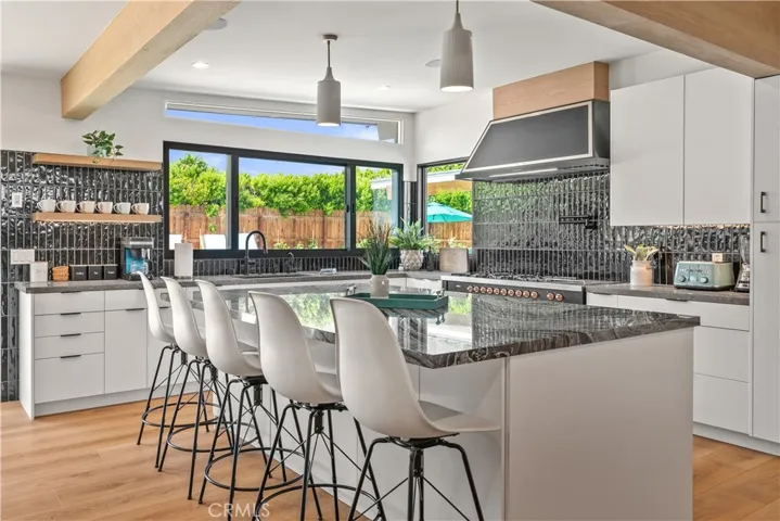 1995 N San Clemente Road, Palm Springs, California 92262