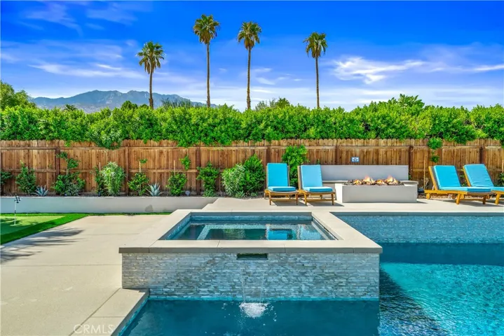 1995 N San Clemente Road, Palm Springs, California 92262