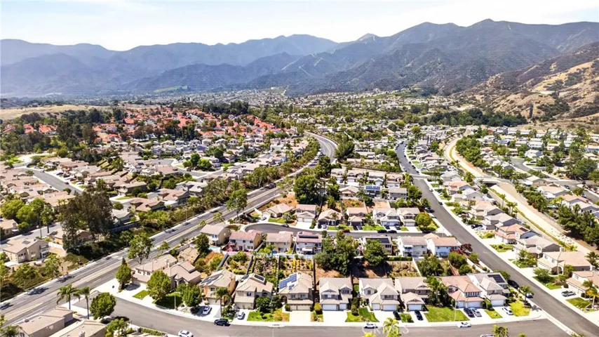 9123 Blue Flag Street, Corona, California 92883