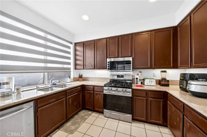 9123 Blue Flag Street, Corona, California 92883
