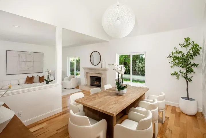 428 Santa Clara Avenue, Redwood City, California 94061