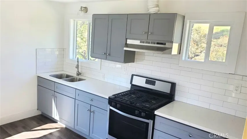 21779 Temescal Canyon, Corona, California 92883