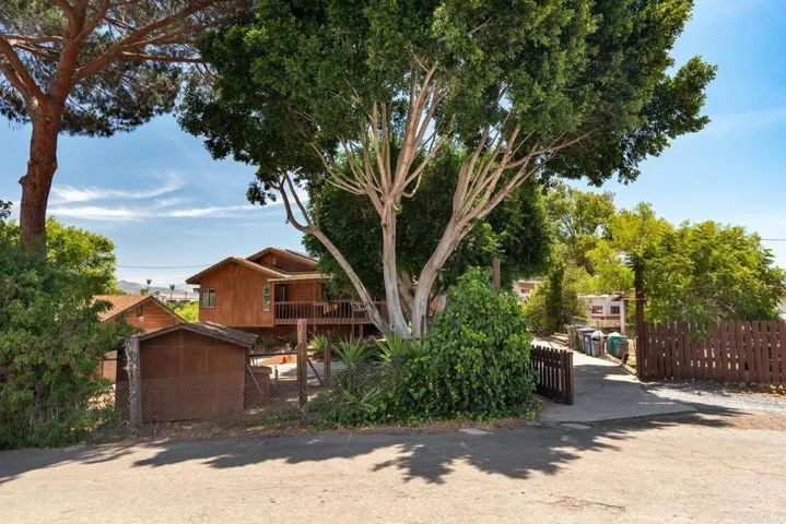 2941 Pioneer Way, Jamul, California 91935