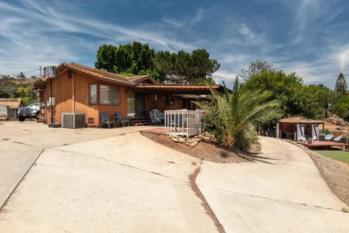 2941 Pioneer Way, Jamul, California 91935