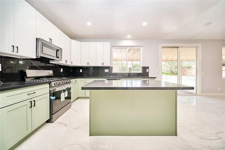 12483 Mississippi, Eastvale, California 91752
