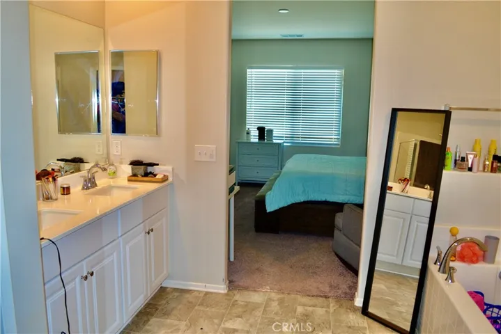 11500 Juliana, Adelanto, California 92301