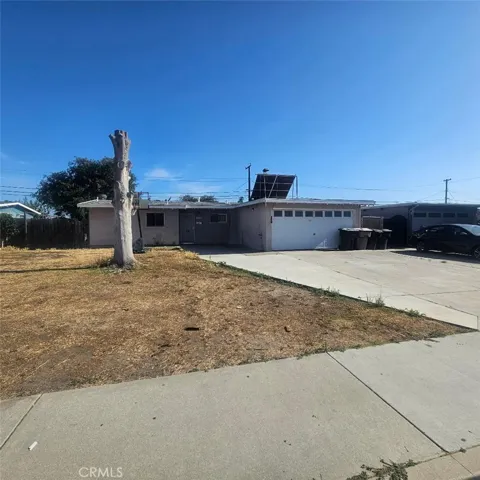 9892 Chanticleer, Anaheim, California 92804