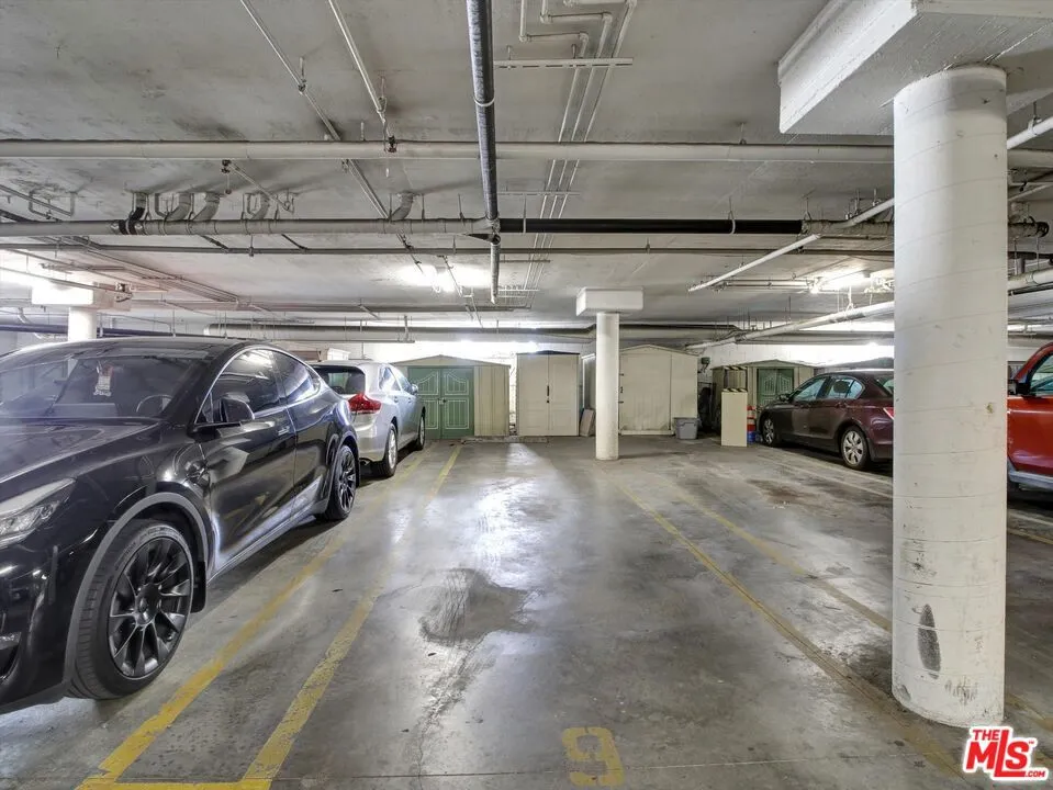 Tandem parking
