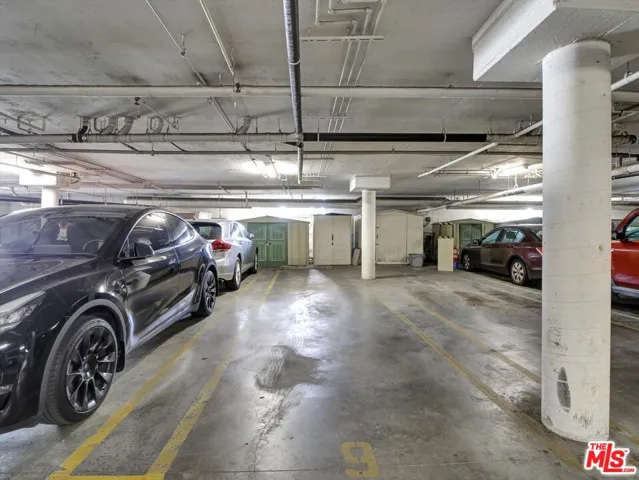 Tandem parking