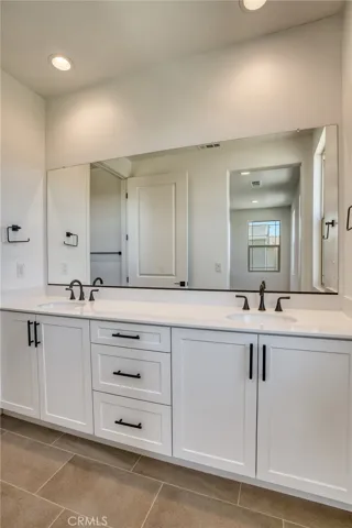 29515 Vernal Road, Menifee, California 92584